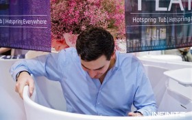 香港品牌INFINITE于上海KBC厨卫展重磅发布Osaka系列 在家畅享大阪温泉般的沉浸式泡浴体验