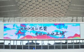 宜昌北站惊艳亮相！卡本涂料为其保驾护航