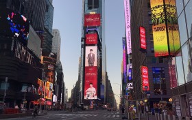 Lamett乐迈石晶携手肖战点亮纽约时代广场，彰显国际高端品牌影响力